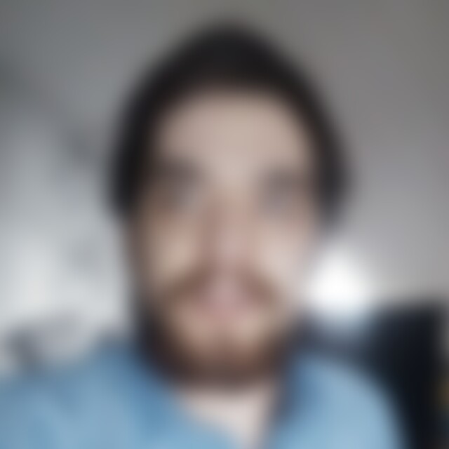 Desciple (32) aus Kalletal