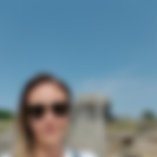 ZoeChristina (47) aus In Bulgarien seit 2018