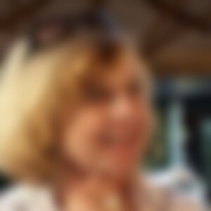Christinebiene (62) aus Berlin