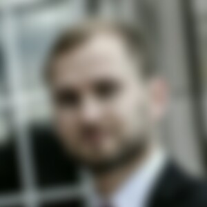 Kozir (36) aus Neubiberg