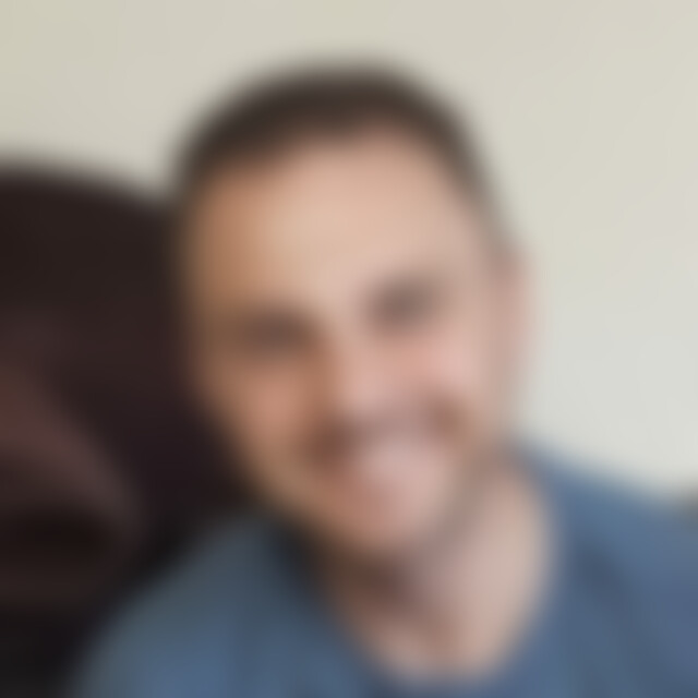 Elliot (42) aus Bielefeld