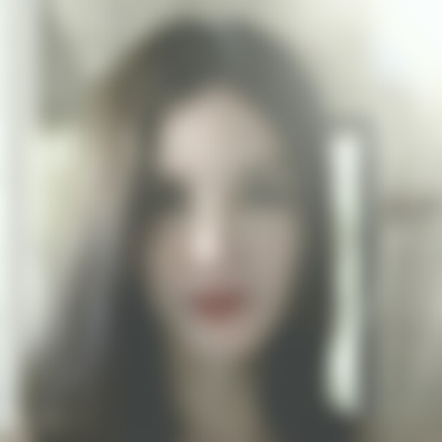 Joelle27 (36) aus Hannover