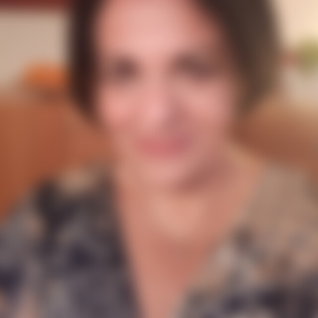 TheaElpida (66) aus Velbert