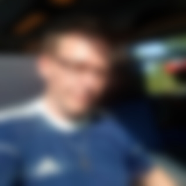Micky77 (51) aus Hameln