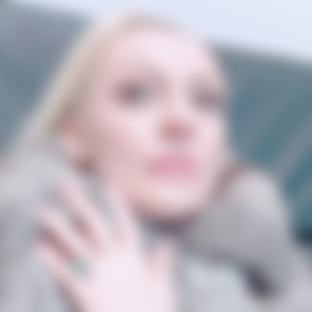 oksana (54) aus NÜ