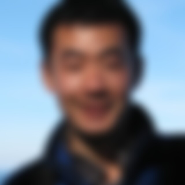 zhenlee (43) aus Ulm