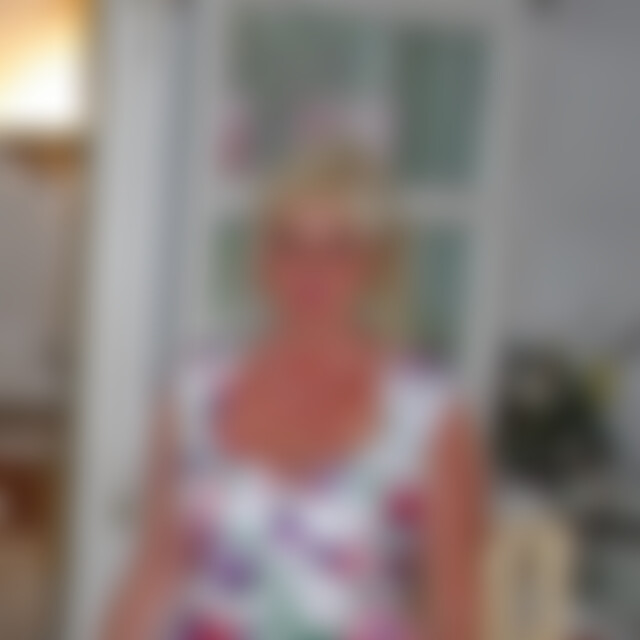 Lieverre (67) aus Berlin