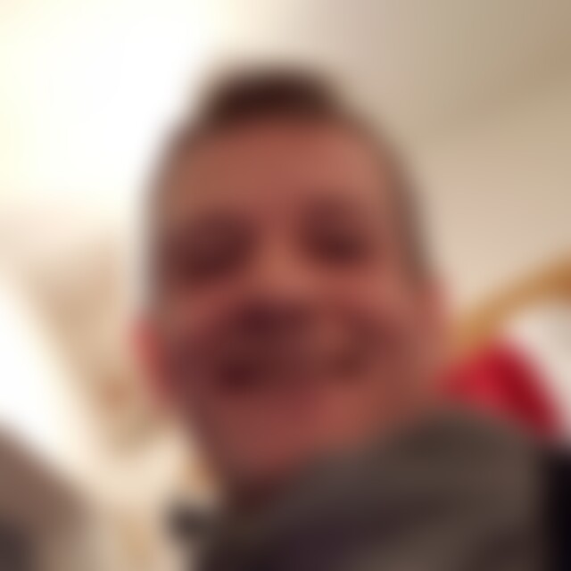 Shimanda (59) aus Ludwigshafen
