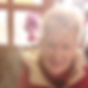 susie (61) aus Alfter