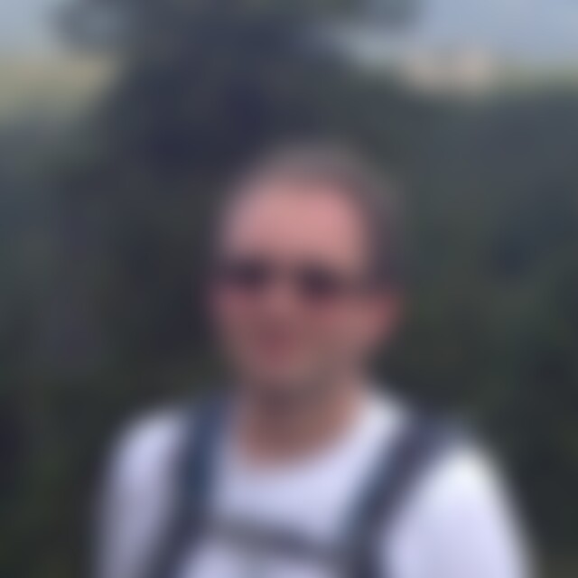 Alektom89 (37) aus Esslingen