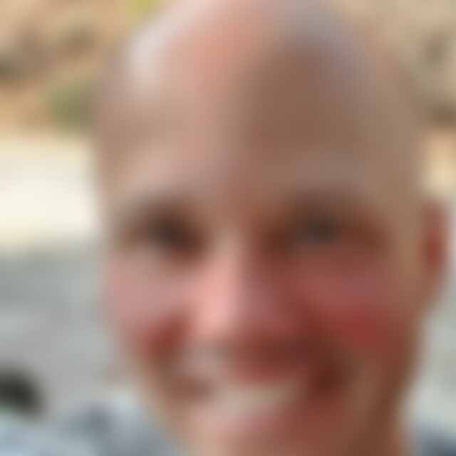Staros (49) aus Bochum