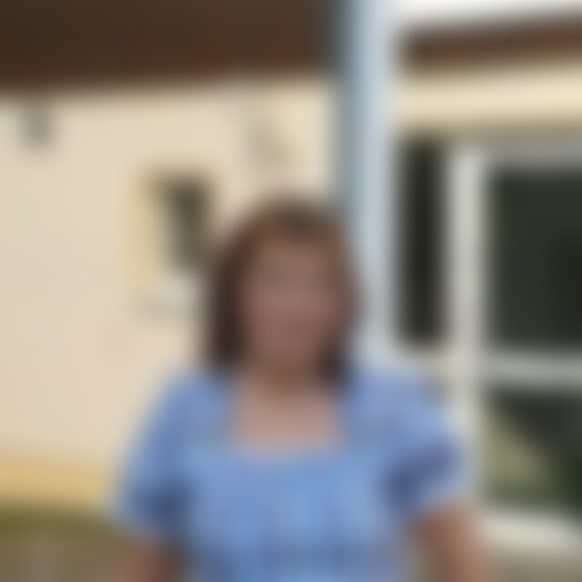 Elischeva5 (70) aus Leipzig