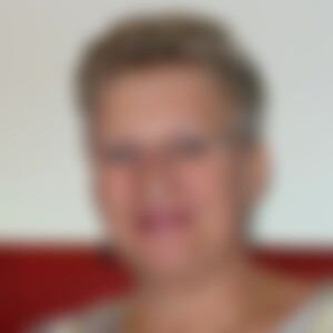 Regina100 (69) aus Ulm