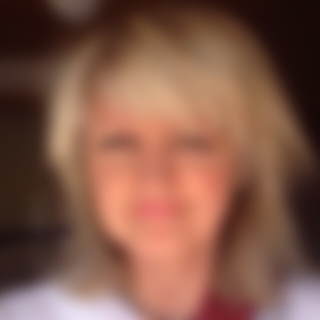Halina (61) aus Schwalbach Taunus