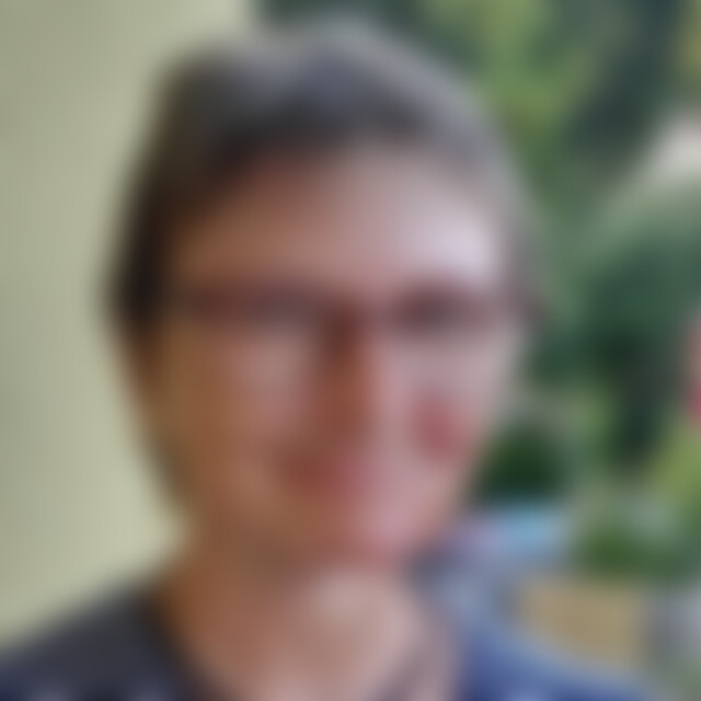 Schmunzeln (63) aus Reinach