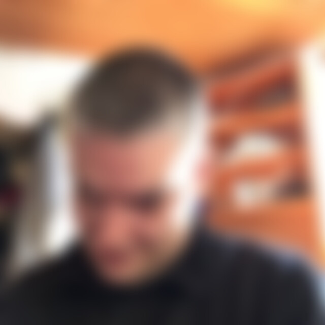 MARCUSH (51) aus Frankfurt