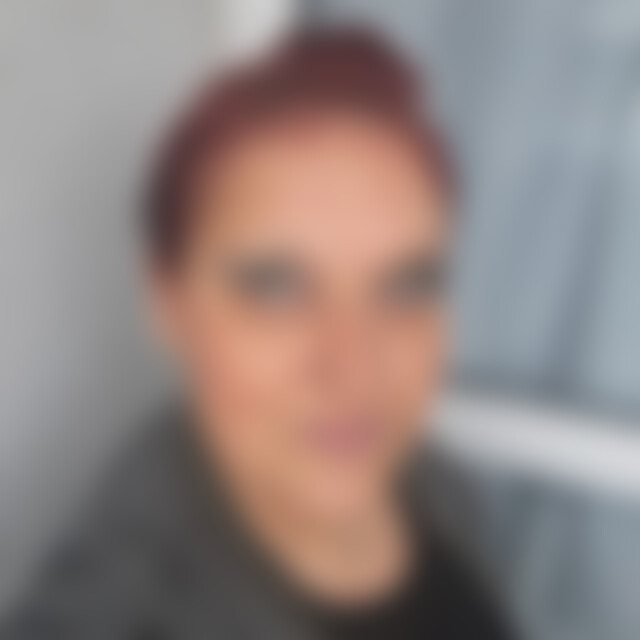 Punzerella (42) aus Hamburg