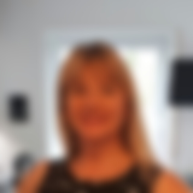 joanna24 (57) aus Wiefelstede