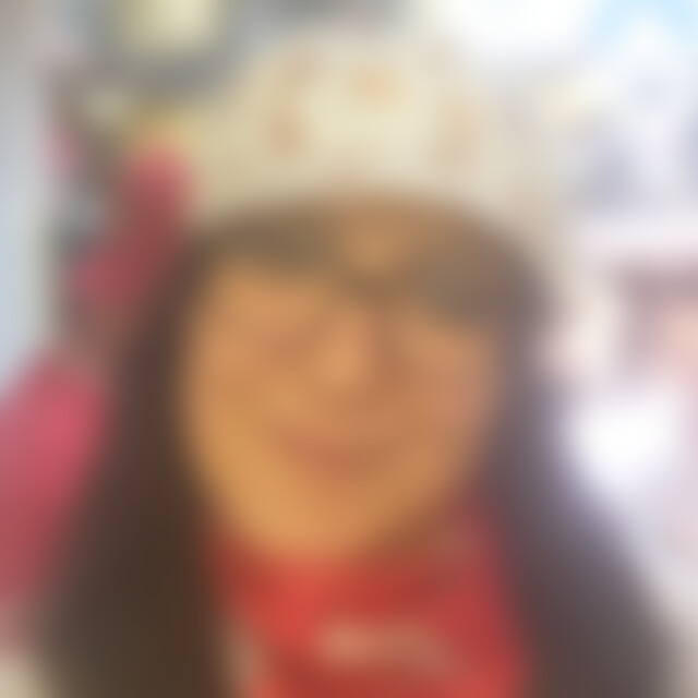 Satine (43) aus Leverkusen