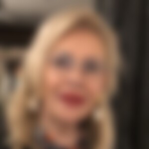 Elisabeth123 (74) aus Baden-Baden