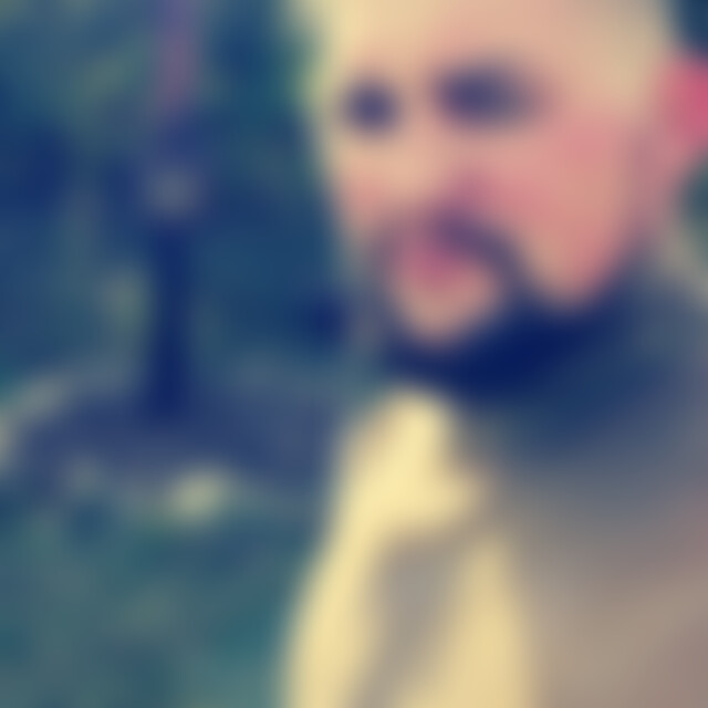 Eddu (35) aus Wiesbaden
