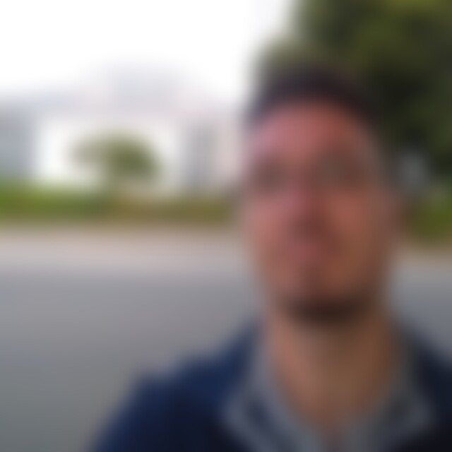 Oswald (40) aus Ludwigshafen