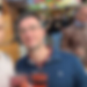 Oswald (40) aus Ludwigshafen