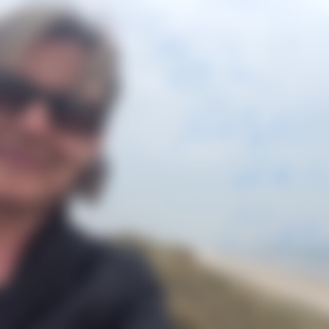 BarfussamMeer (60) aus Berlin