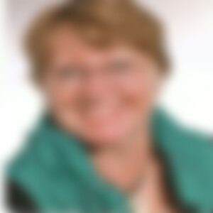 rosariacarla (77) aus Weil am Rhein