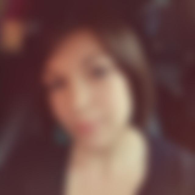 Laura87 (38) aus Teningen