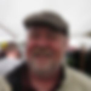 Julian86 (69) aus Potsdam