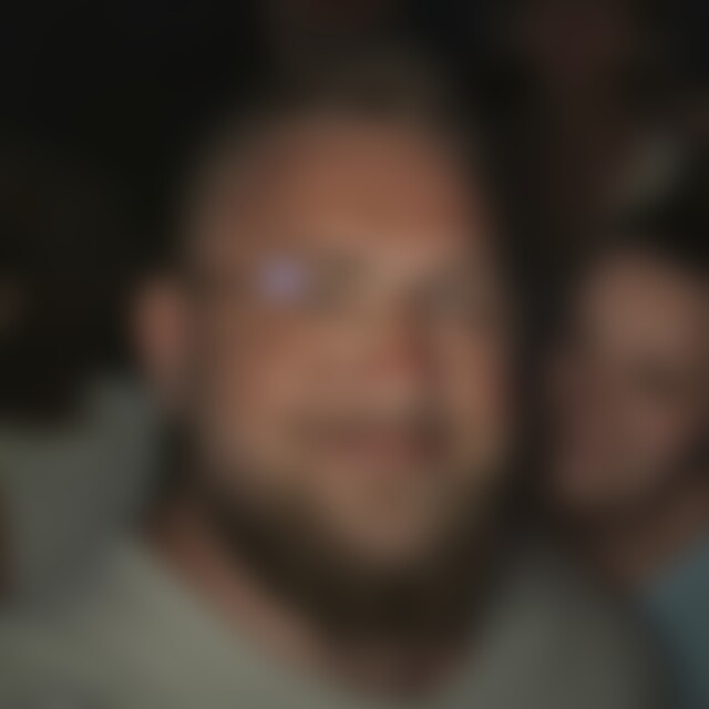 Kikim (27) aus Hüllhorst