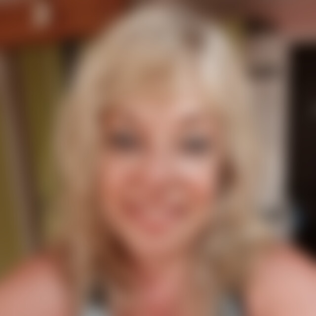 Daniela24a (59) aus Ahrensburg