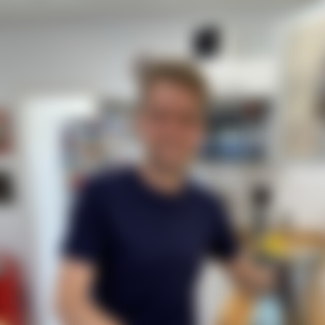 mowi (37) aus A
