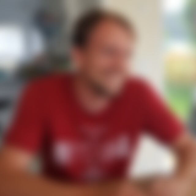 Dent (37) aus Königsbrunn