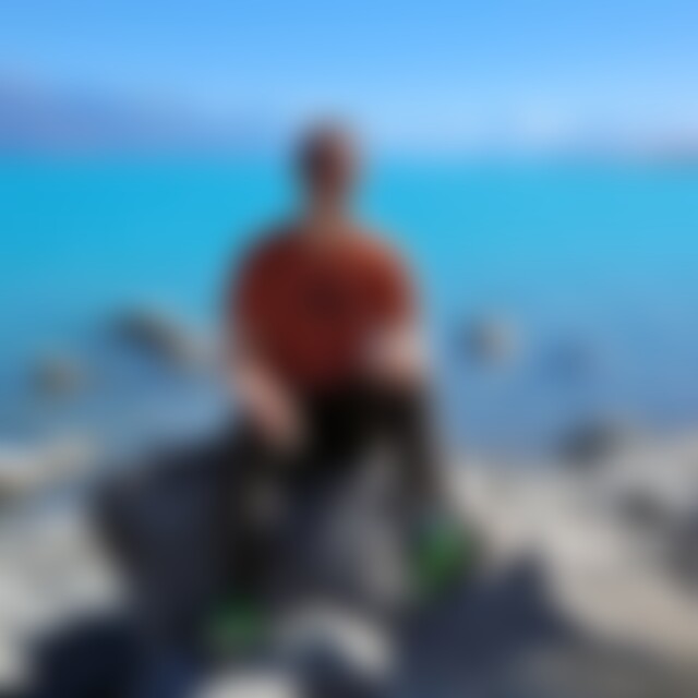 Koenigsbub (42) aus F