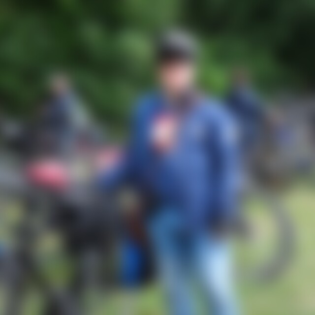 84erDaniel (42) aus Halle