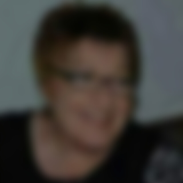 Katzenfrau (69) aus Bochum