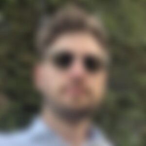 tomi (35) aus Xxxxxxx