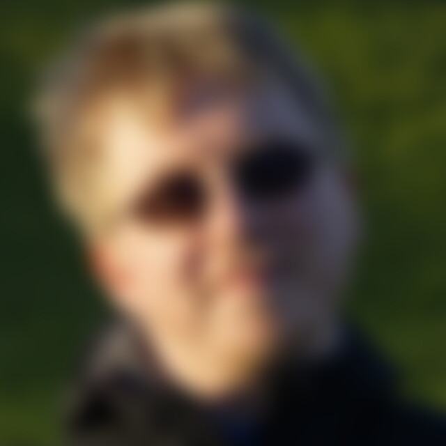 Tobi25 (33) aus Wiesbaden