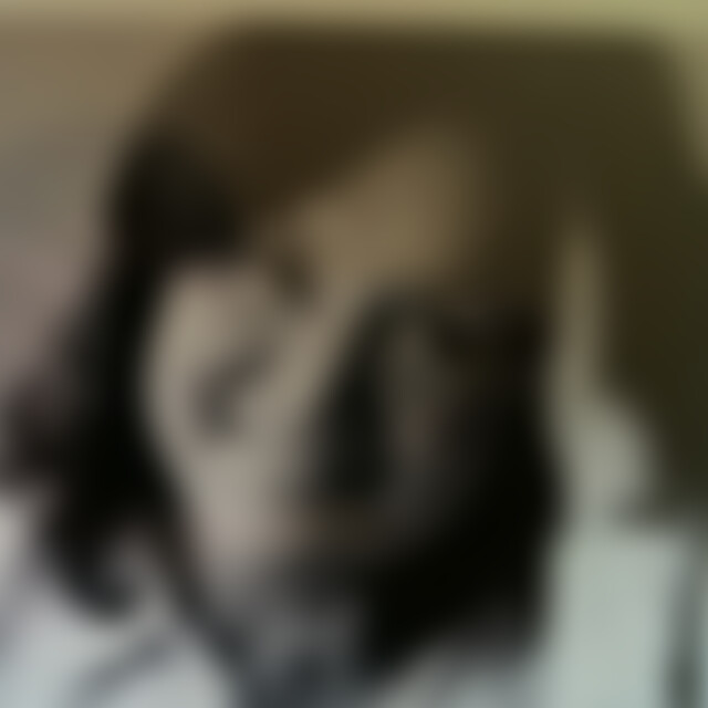 Lihua (47) aus Frechen
