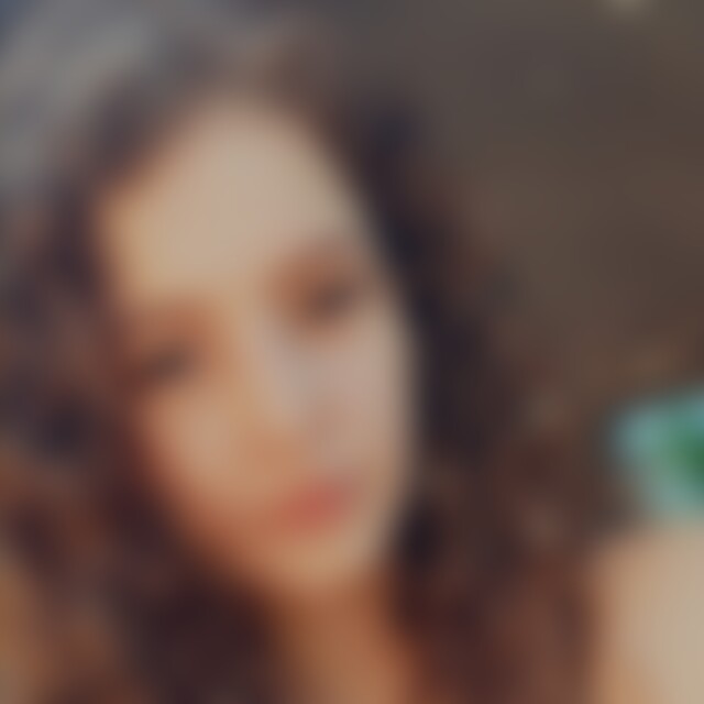Simone (24) aus Tacherting