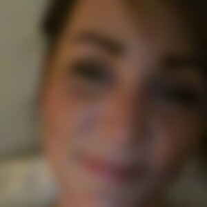 Mercedes (45) aus 