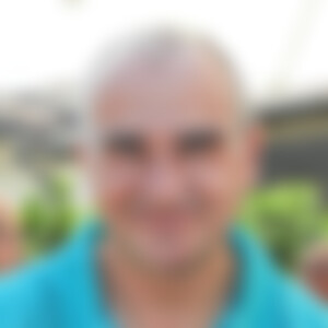 Burkard (62) aus Essen