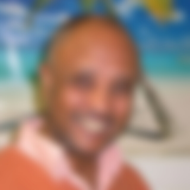 solomon (66) aus Hamburg
