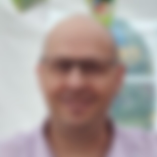 Fiveblue (62) aus Essen