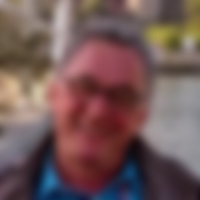 Alexander (72) aus Frankfurt