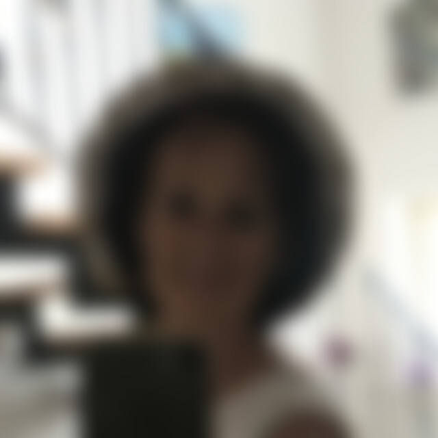 Annaelisa126 (73) aus F.