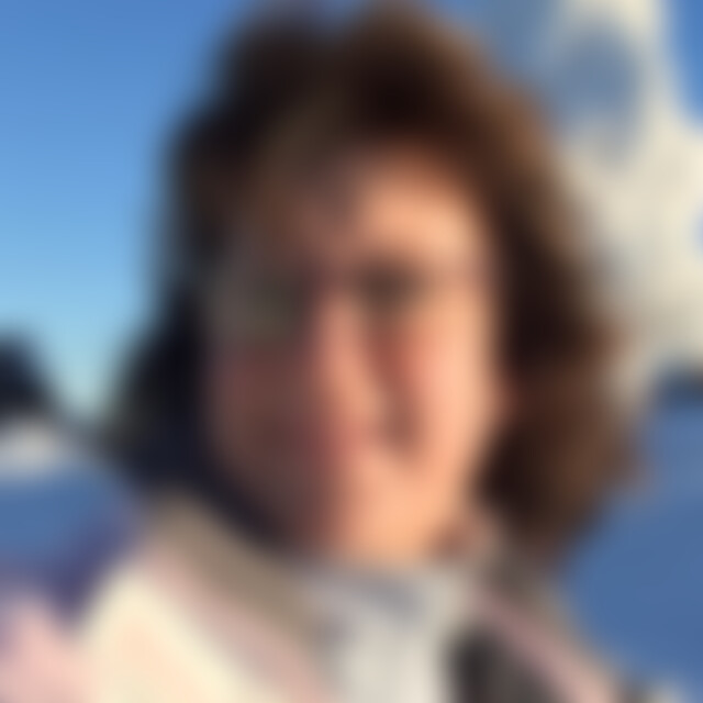 Elisabethnaeser (64) aus Le....