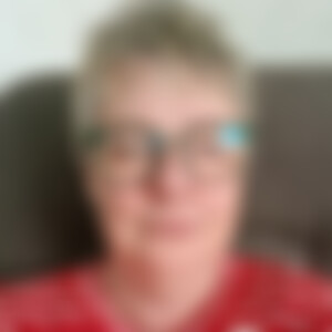 goldregen (66) aus Netzschkau